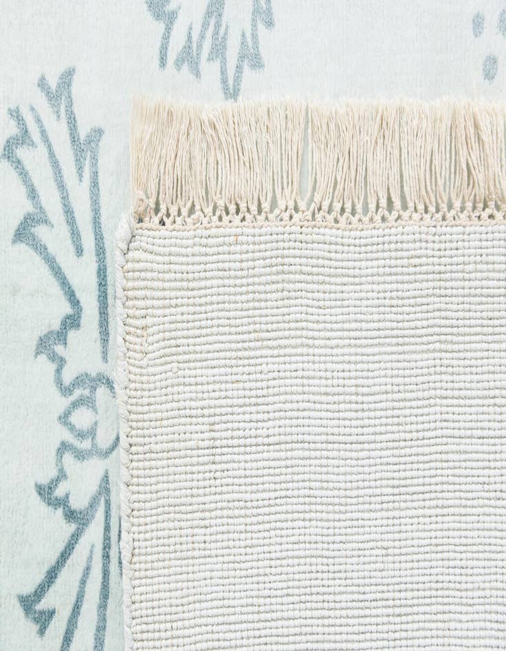 Detail image of  5' 7 x 7' 9  Hand Knotted Darya Wool Rug