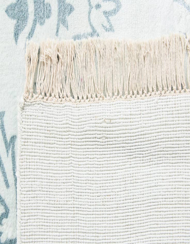 Detail image of  5' 5 x 7' 10  Hand Knotted Darya Wool Rug