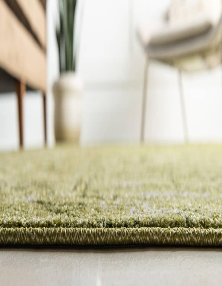 Detail image of  9' x 12' 2 Diana Rug