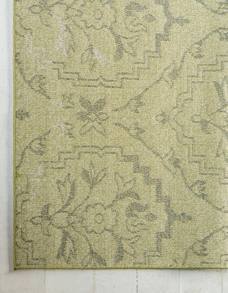 Detail image of  9' x 12' 2 Diana Rug