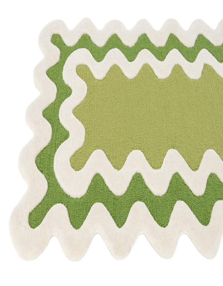 Detail image of 2' 9 x 4' 11 Hand Tufted Wool Rug