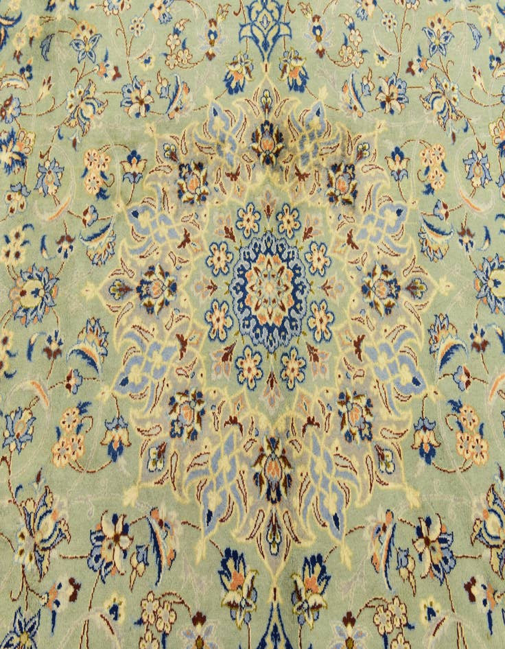 Detail image of  9' 5 x 12' 10  Hand Knotted Isfahan Persian Wool Rug