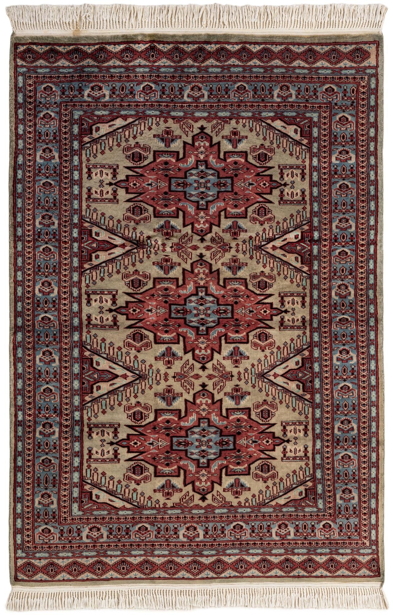  4' 3 x 6' 4  Hand Knotted Kazak Oriental Wool Rug