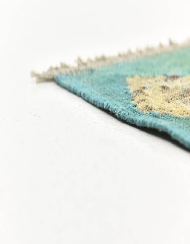 Detail image of  7' x 9' 6  Hand Woven Kilim Modern Wool Rug