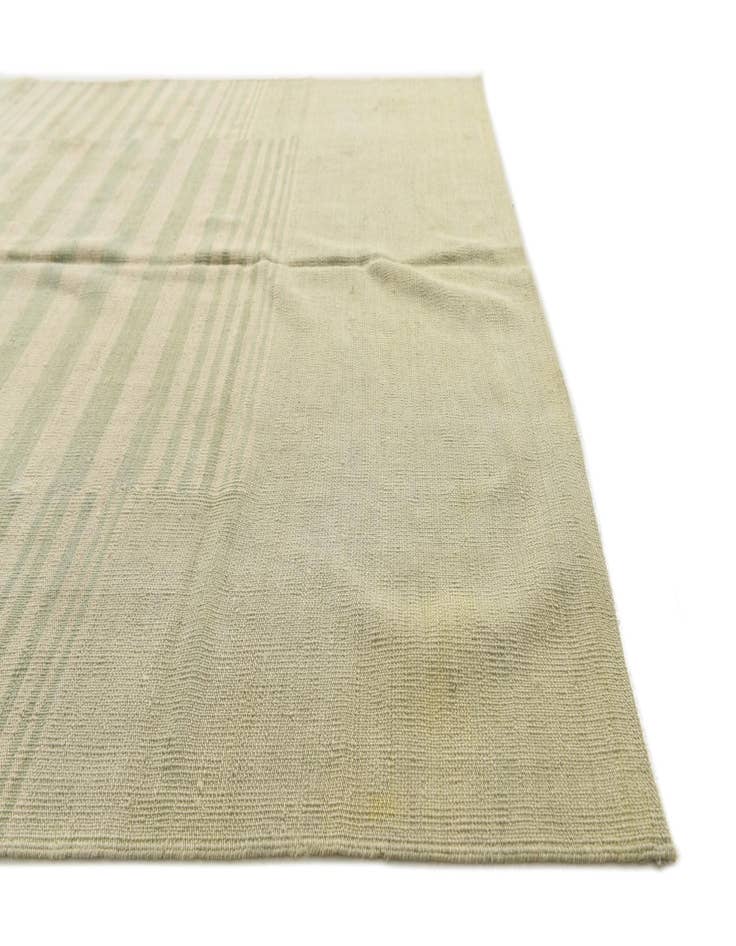 Detail image of  5' 9 x 7' 6  Hand Woven Kilim Modern Wool Rug