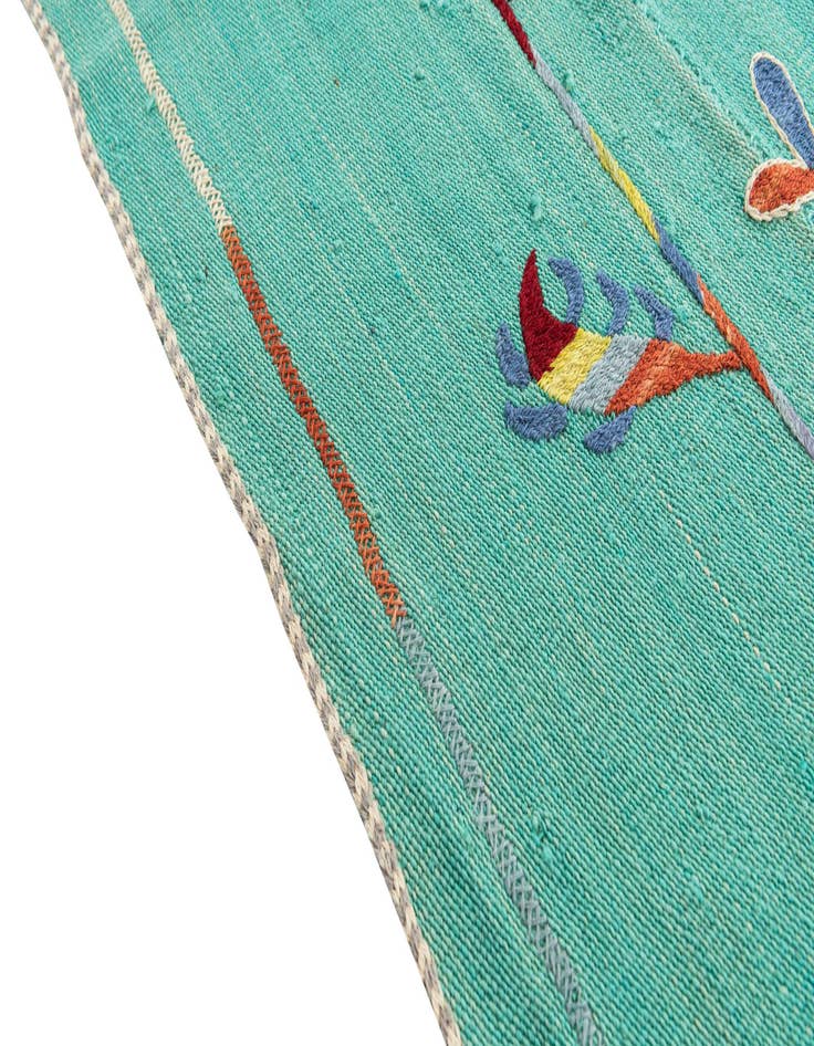 Detail image of  5' x 6' 5  Hand Woven Kilim Suzani Wool Rug