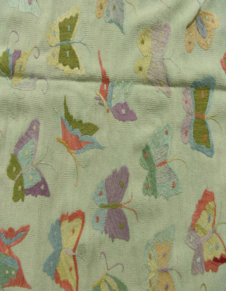 Detail image of  5' 7 x 7' 7  Hand Woven Kilim Suzani Wool Rug