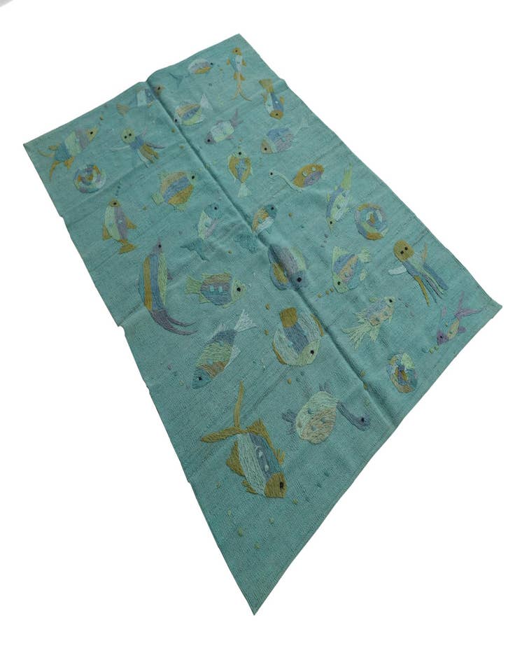 Detail image of  4' 1 x 5' 7  Hand Woven Kilim Suzani Wool Rug