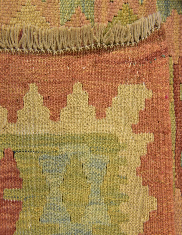 Detail image of  3' 2 x 4' 10  Hand Woven Kilim Waziri Wool Rug