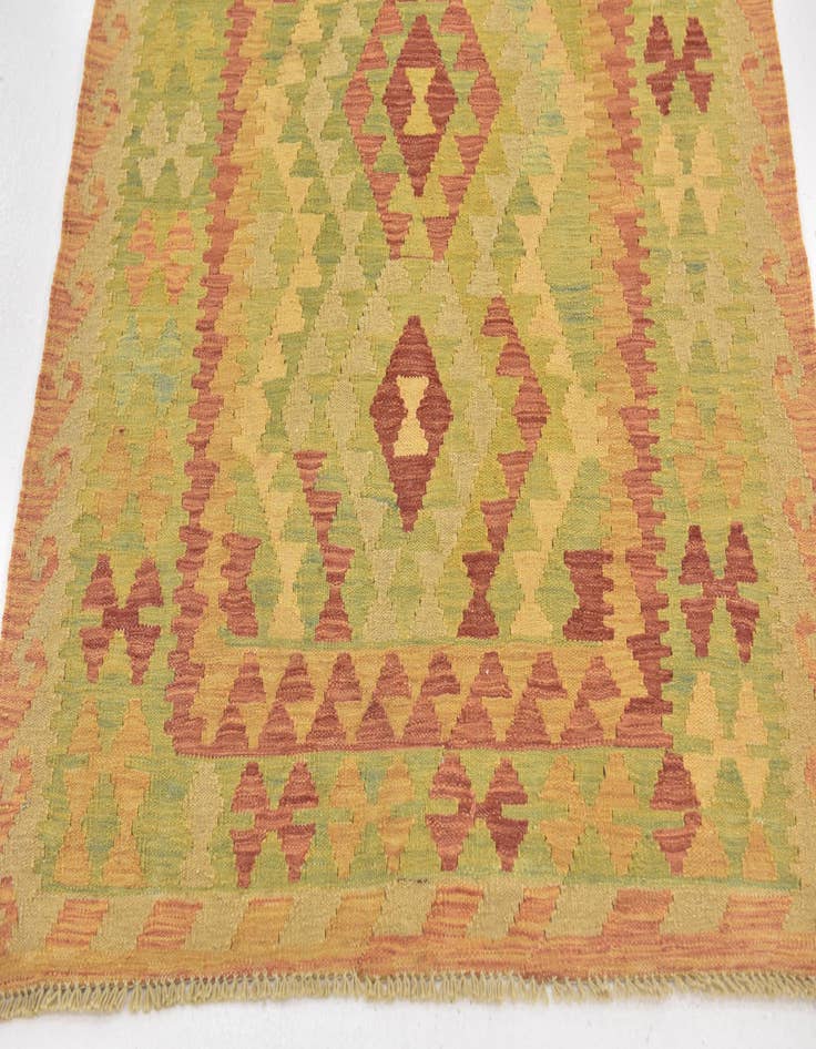 Detail image of 3' x 4' 3 Hand Woven Kilim Waziri Wool Rug