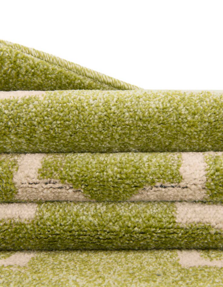 Detail image of  10' 6 x 16' 5 Lattice Rug