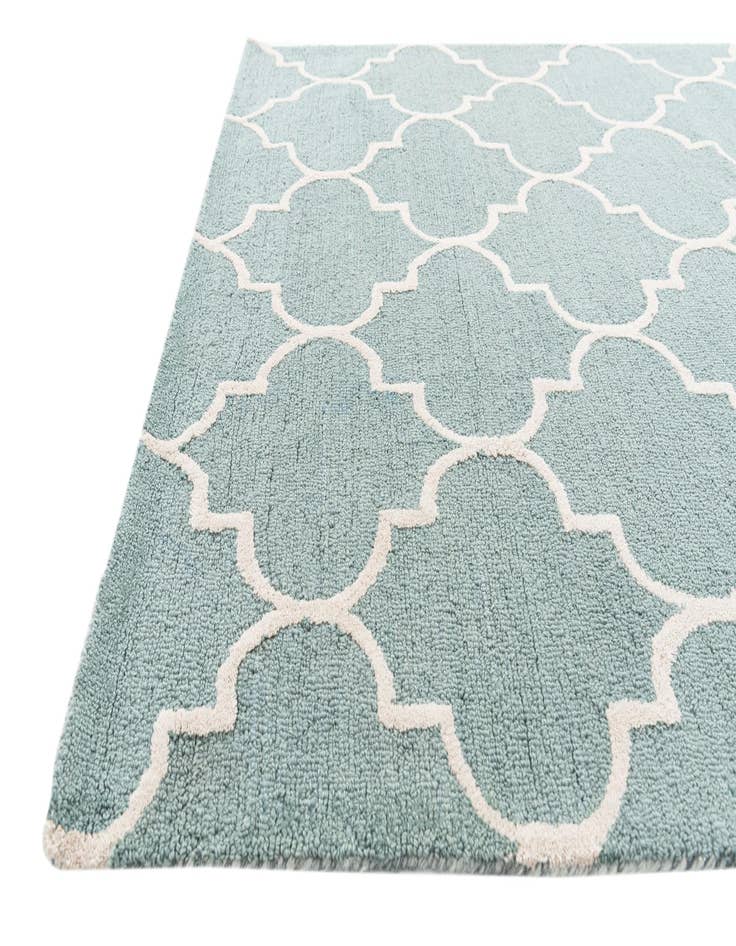 Detail image of  5' x 8' Luna Rug