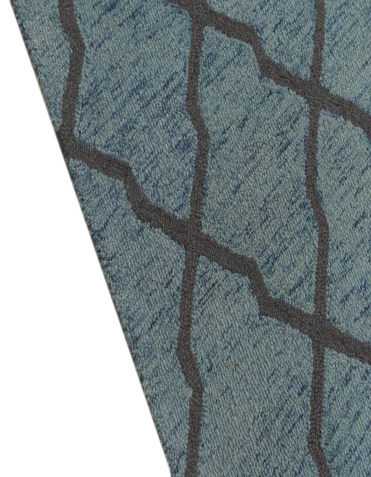 Detail image of  5' 1 x 8' Luna Rug