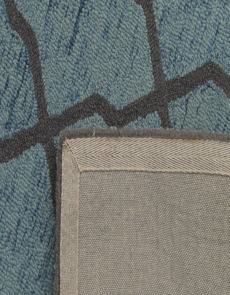 Detail image of  5' 1 x 8' Luna Rug
