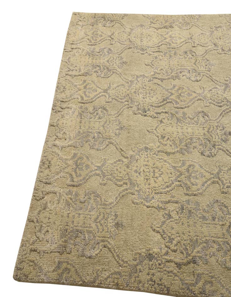 Detail image of  6' 2 x 9' 3  Hand Knotted Luna Rug