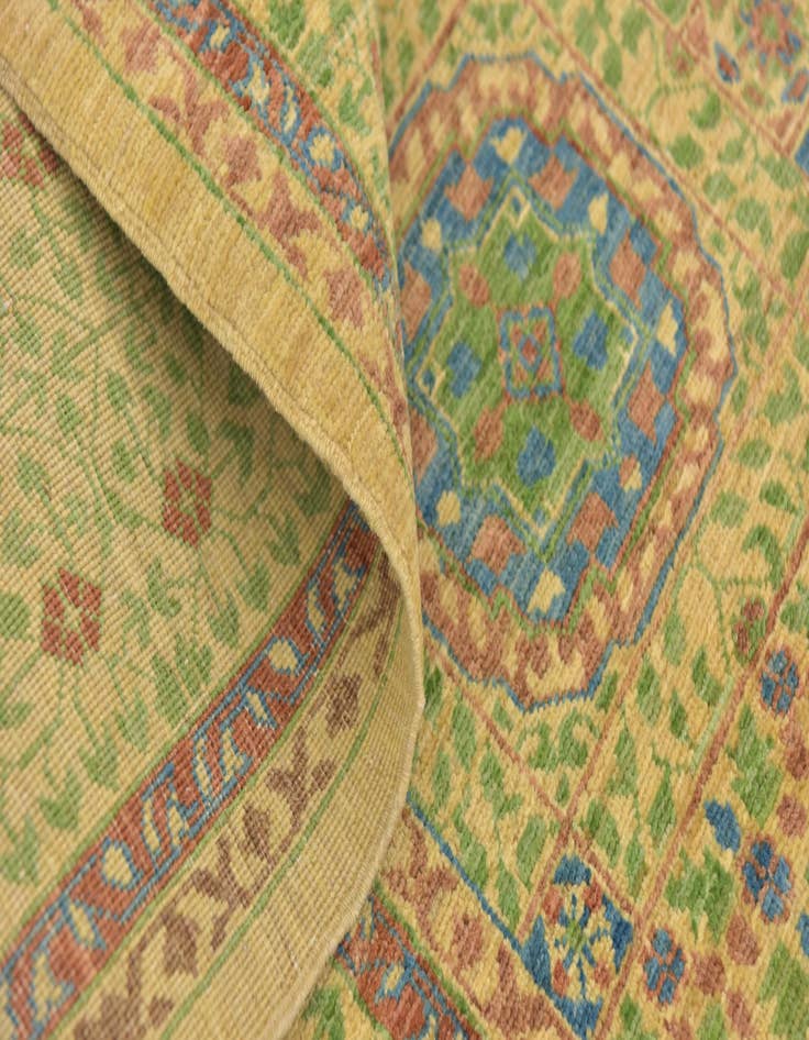 Detail image of  5' 10 x 8' 2  Hand Knotted Mamluk Ziegler Oriental Rug