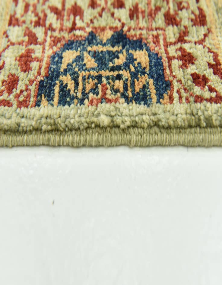 Detail image of  6' x 8' 9  Hand Knotted Mamluk Ziegler Rug