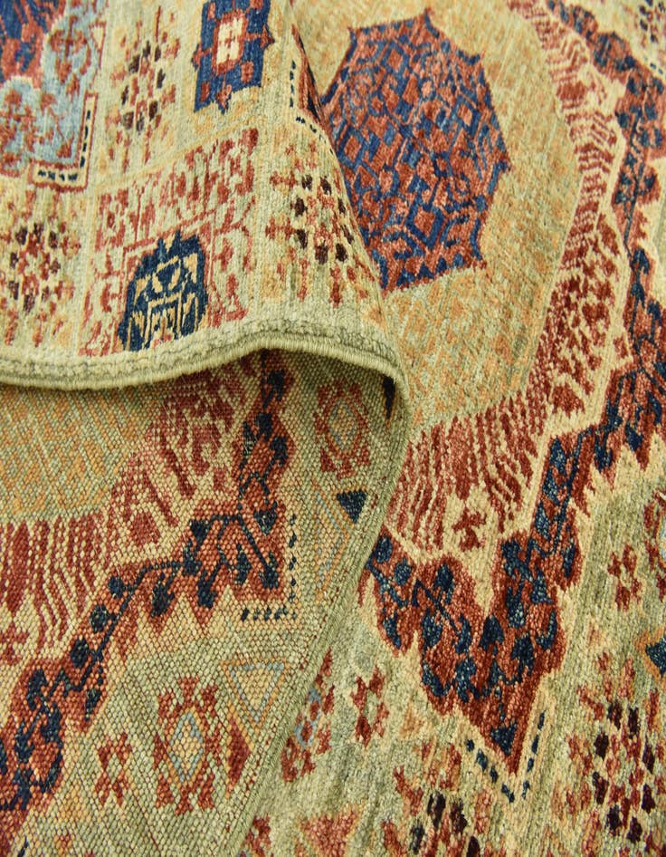 Detail image of  6' x 8' 9  Hand Knotted Mamluk Ziegler Rug