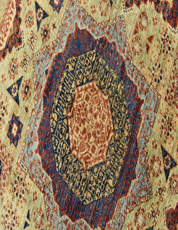 Detail image of  6' x 8' 9  Hand Knotted Mamluk Ziegler Rug