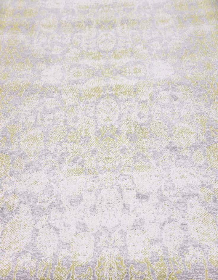 Detail image of  7' x 10' Modern Classical Rug