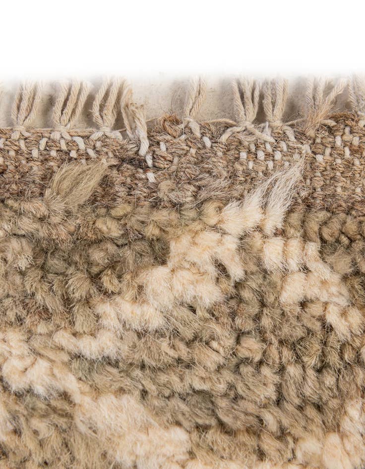 Detail image of  5' 1 x 6' 6  Hand Knotted Moroccan Wool Rug