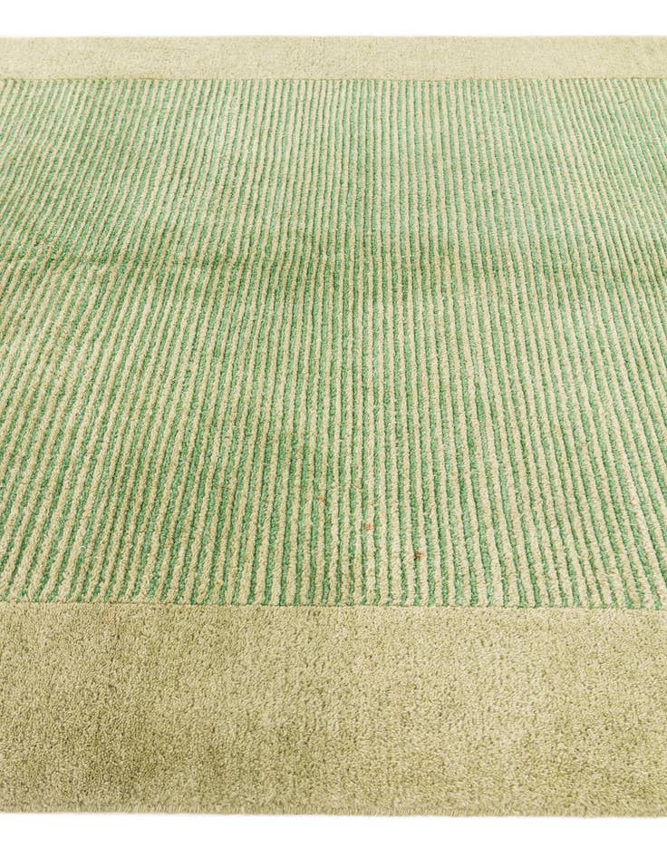 Detail image of  5' 5 x 7' 8  Hand Knotted Nepal Wool Rug