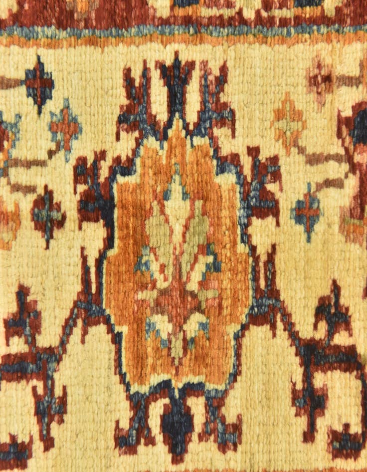 Detail image of  4' 2 x 5' 9  Hand Knotted Peshawar Ziegler Oriental Rug