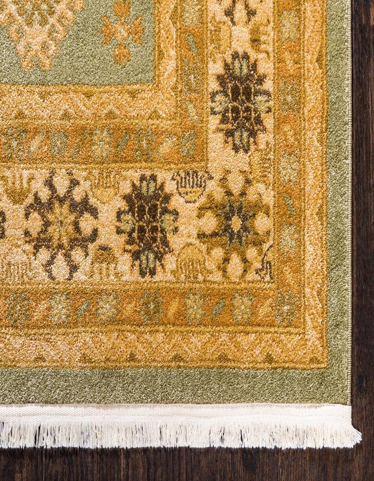 Detail image of  8' 2 x 11' Sara Rug