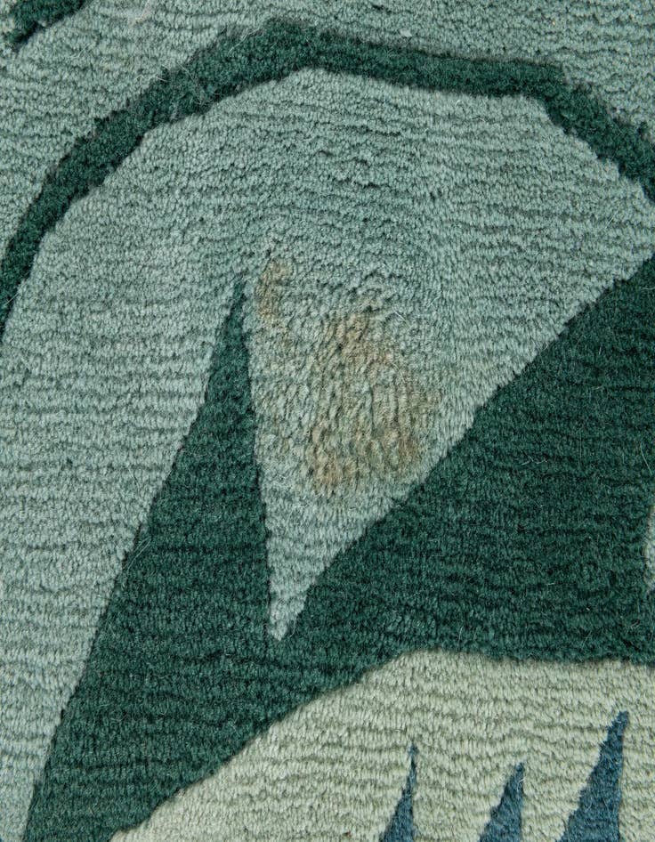 Detail image of  5' 5 x 7' 6  Hand Knotted Tibet Wool Rug