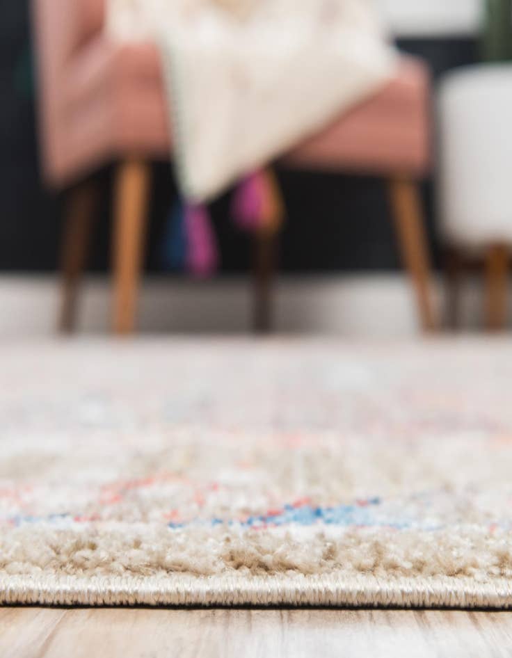 Detail image of  5' 3 x 7' 10 Williamsburg Rug