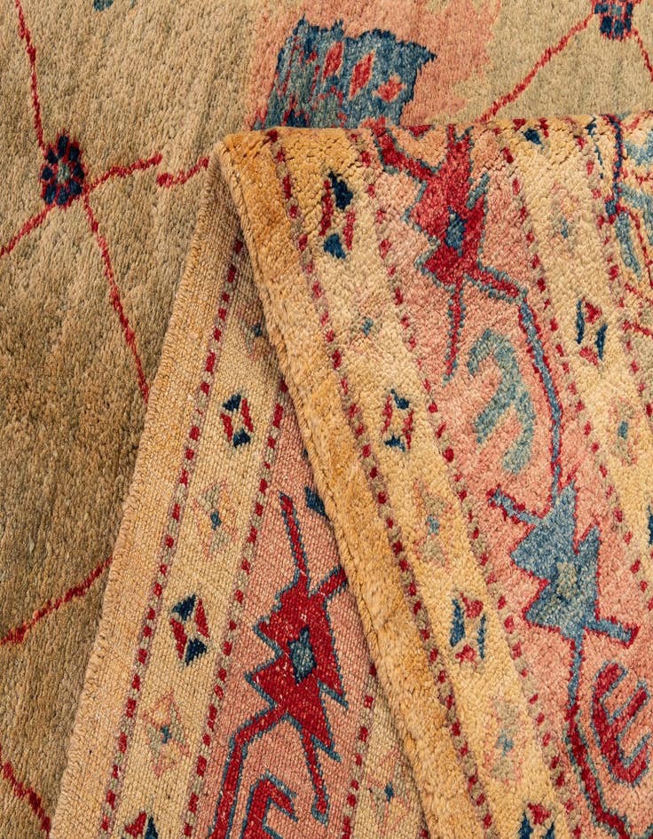Detail image of  5' 1 x 7' 8  Hand Knotted Ziegler Wool Rug