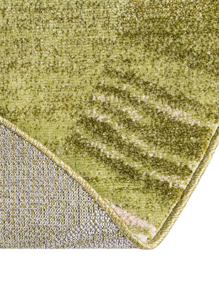 Detail image of  7' 10 x 7' 10 Angelica Round Rug