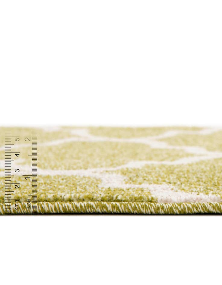 Detail image of  6' x 6' Lattice Round Rug