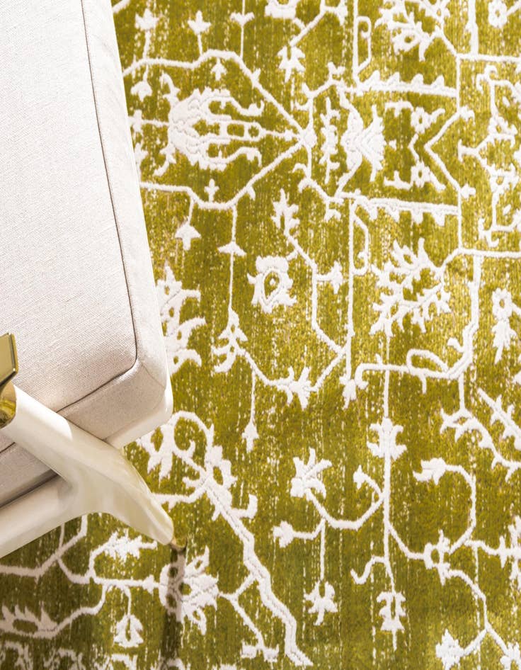 Detail image of  6' x 6' Modern Classical Round Rug