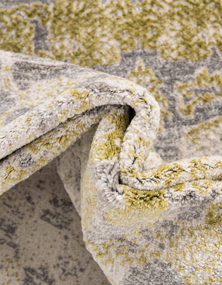 Detail image of  8' x 8' Modern Classical Round Rug