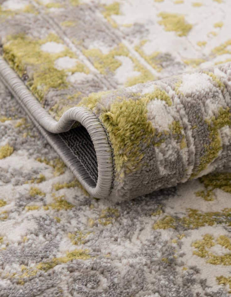 Detail image of  8' x 8' Modern Classical Round Rug