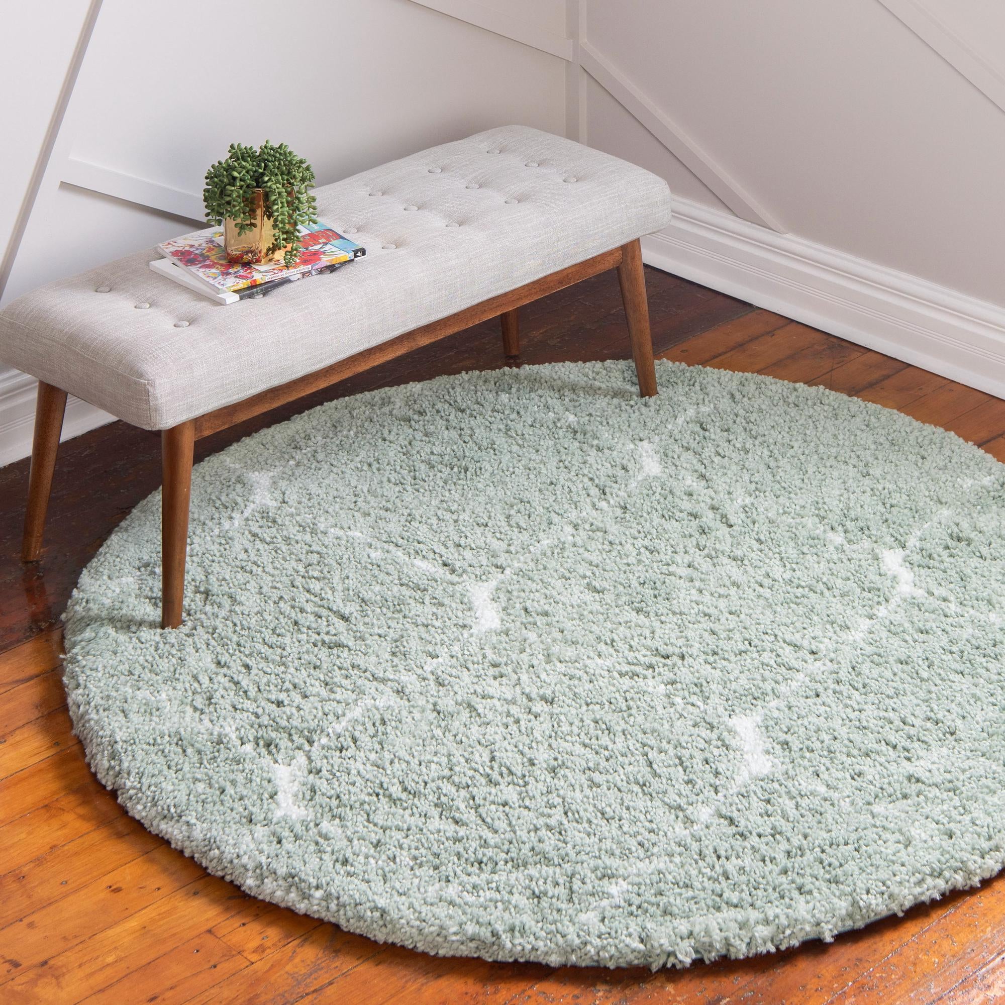 Primary image  7' 10 x 7' 10 Moroccan Shag Round Rug