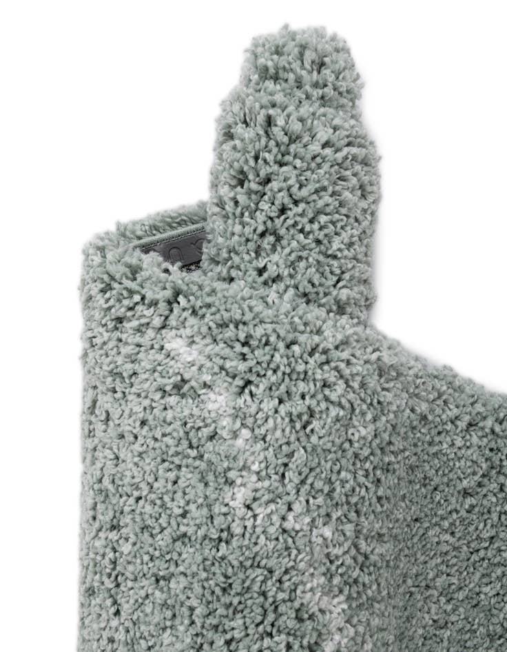 Detail image of  5' 3 x 5' 3 Moroccan Shag Round Rug