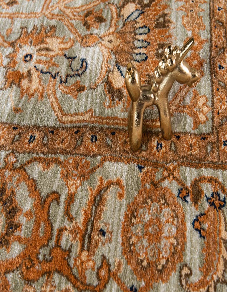 Detail image of 2' 2 x 9' 10 Charlestown Runner Rug