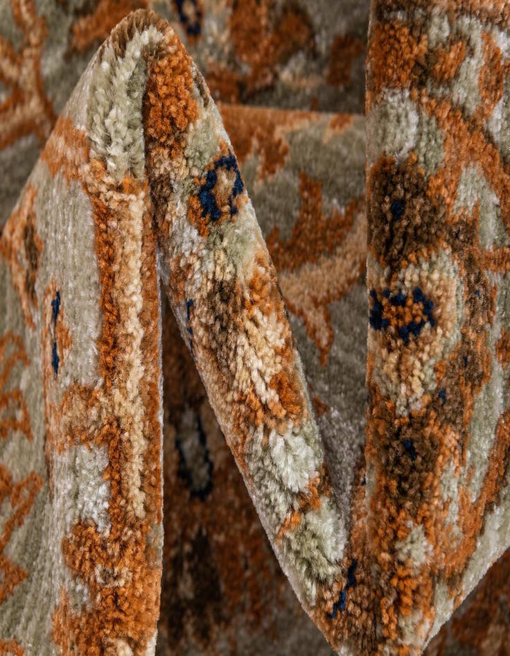 Detail image of 2' 2 x 9' 10 Charlestown Runner Rug