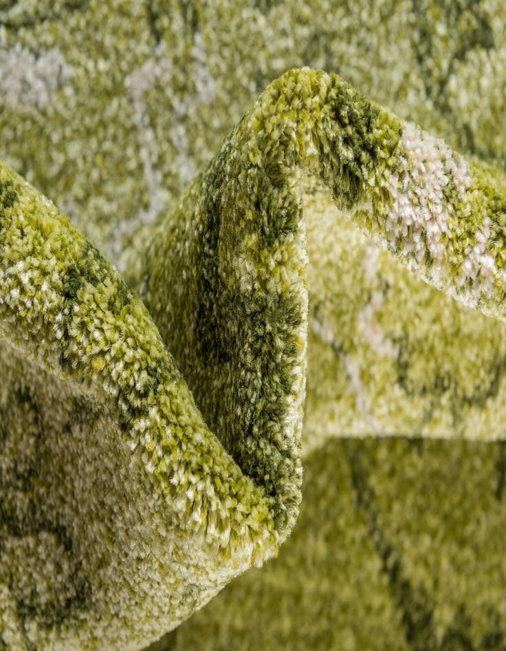 Detail image of 2' 7 x 10' Diana Runner Rug