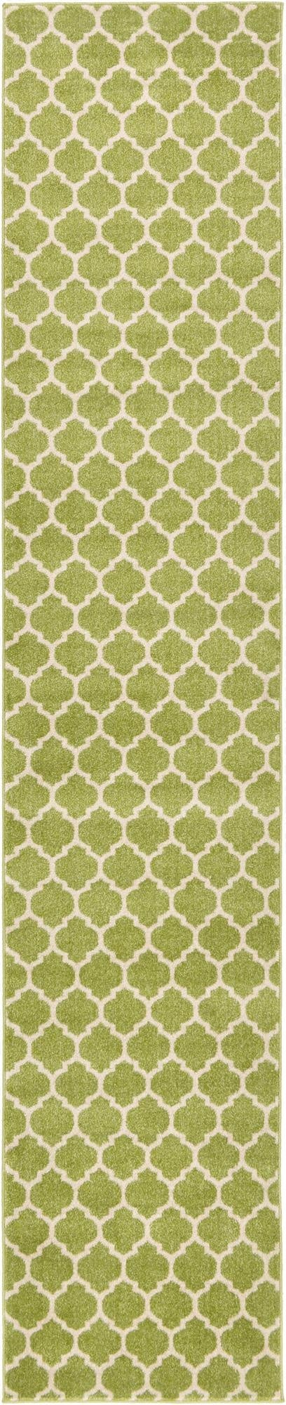  2' 7 x 13' Lattice Runner Rug