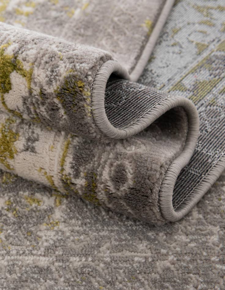 Detail image of  2' 7 x 10' Modern Classical Runner Rug