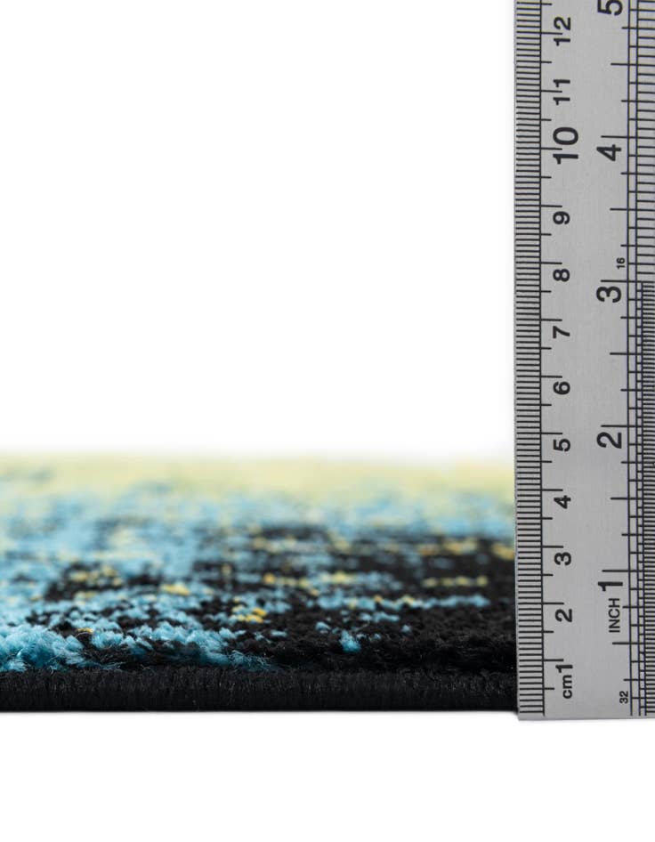 Detail image of  2' 7 x 10' Tuscany Runner Rug