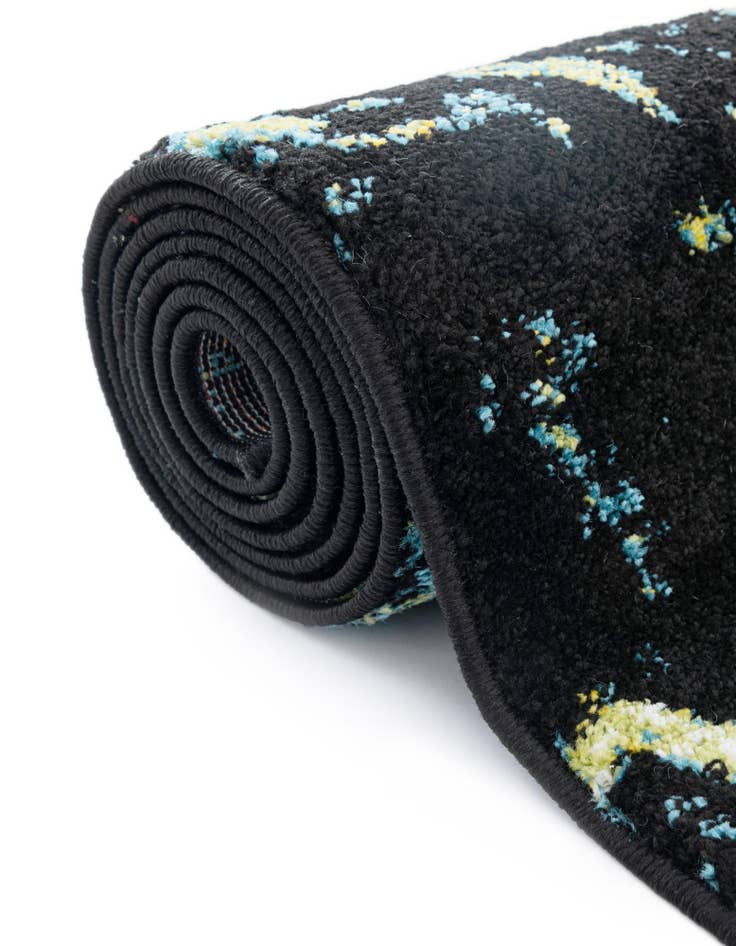 Detail image of  2' 7 x 10' Tuscany Runner Rug