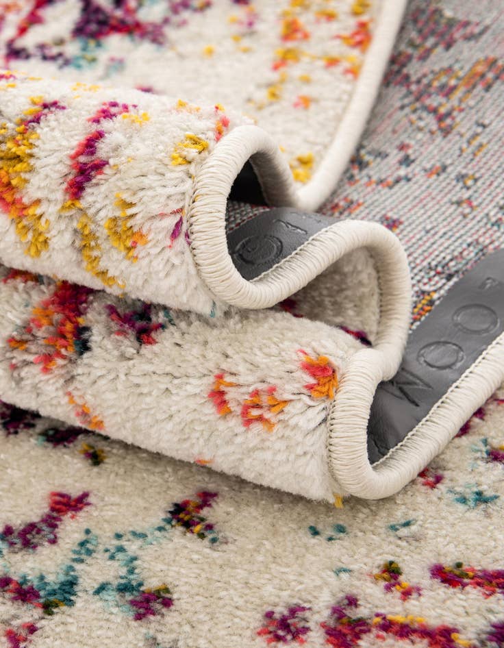 Detail image of  4' x 6' Arlington Oval Rug