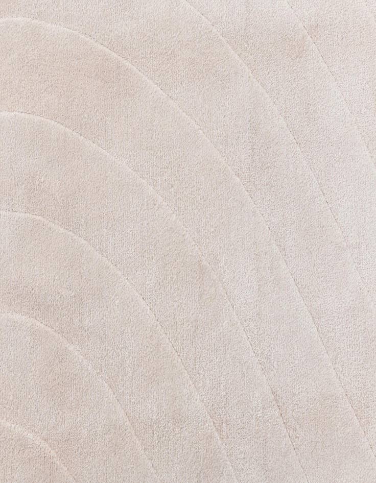 Detail image of 6' 8 x 9' 8 Hand Knotted Darya Wool Rug