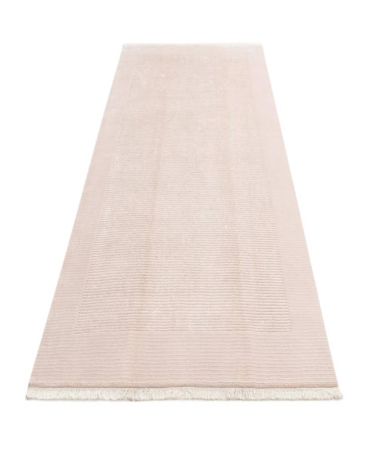 Detail image of  6' 6 x 9' 8  Hand Knotted Darya Wool Rug