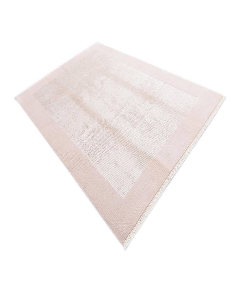 Detail image of  6' 6 x 9' 8  Hand Knotted Darya Wool Rug