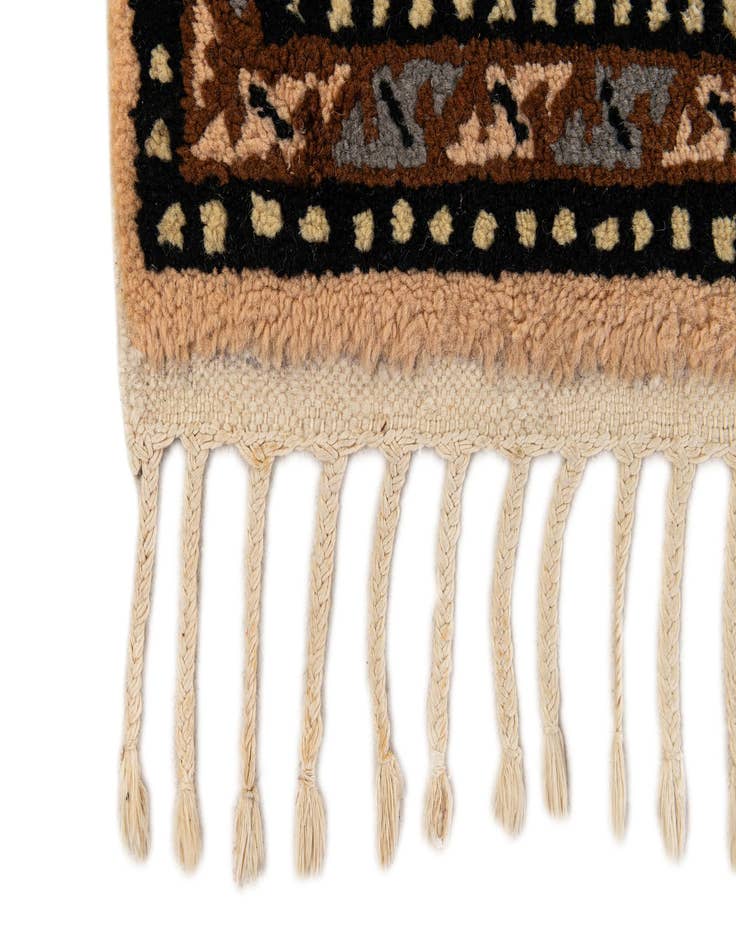 Detail image of  2' 8 x 4' 7  Hand Knotted Fars Wool Rug